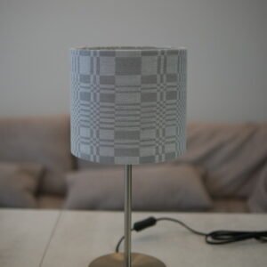 Rankų darbo šviestuvo gaubtas