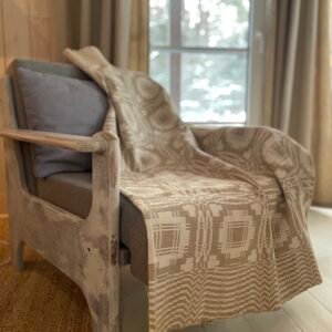 Tarpukario lovatiesė - divonas