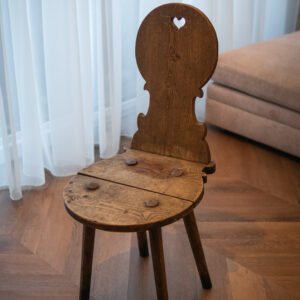Tarpukario medinė kėdė